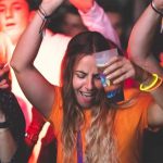 Organiser un festival ecoresponsable avec des gobelets réutilisables